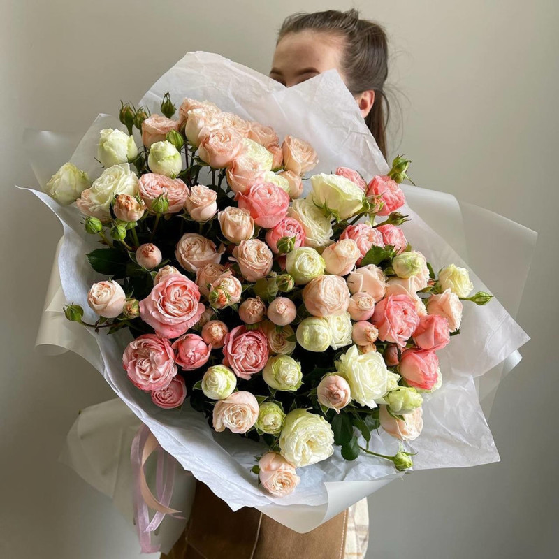 Кустовые розы, стандартный