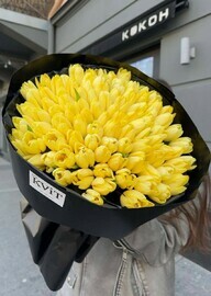 101 желтый тюльпан пышно красиво