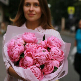 Пионы букет свежие