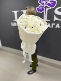 Букет из белых диантусов