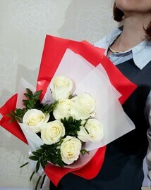 7 эквадорских роз