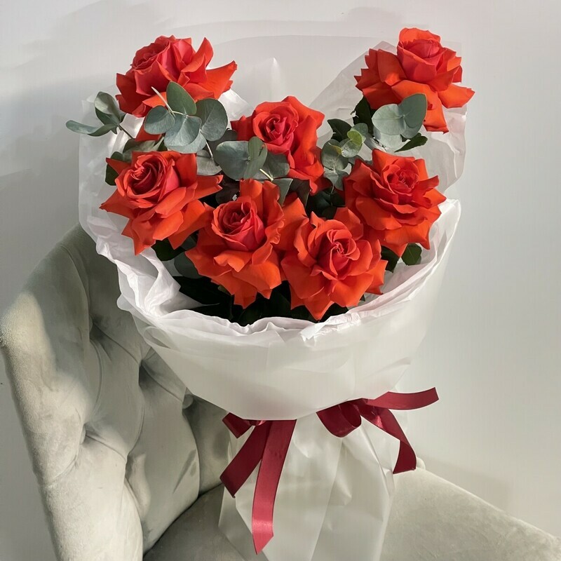 7 роз с эвкалиптом, 7 роз