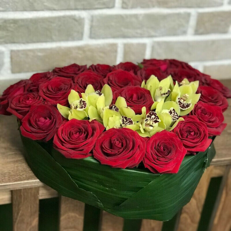 TCveti lyubimoj zhenshine, standart