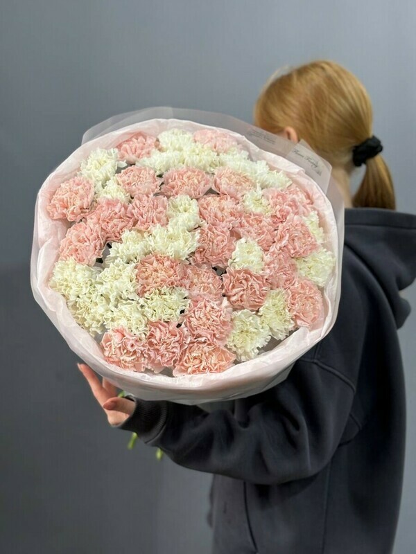 Buket iz 45 diantusov, premium