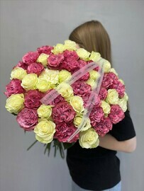 Букет 51 пионовидная роза