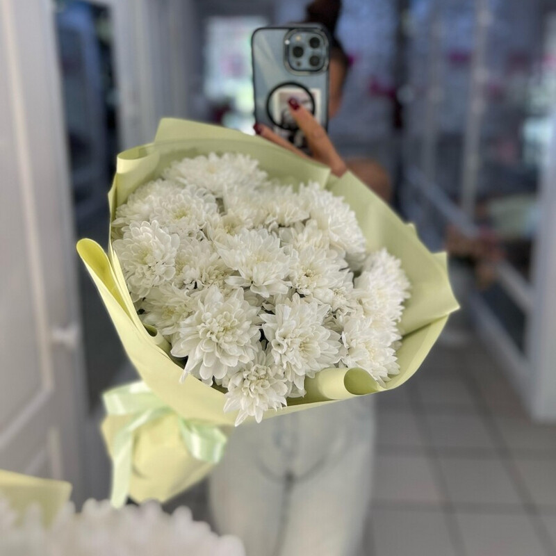 Fistashka, buket hrizantem