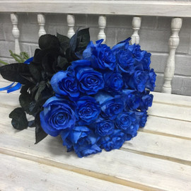 25 синих роз