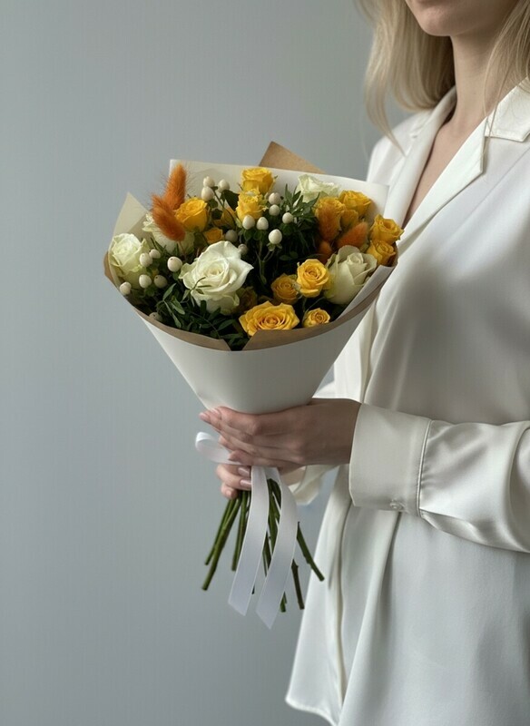 Букет с розами "Благородный вкус", стандартный