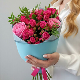 Bouquet with roses "Noble"