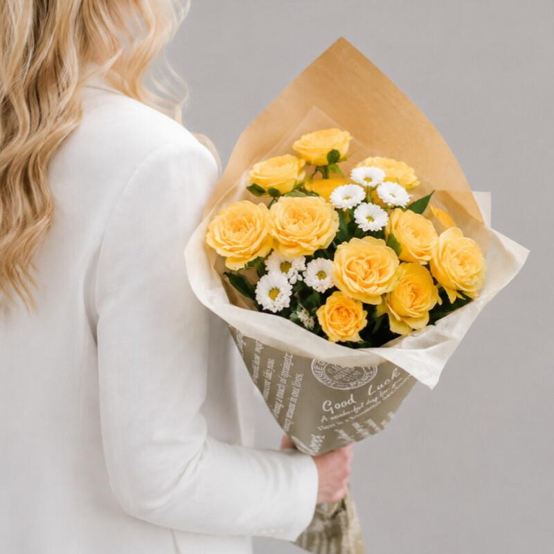 Golden September bouquet of bush roses, standart