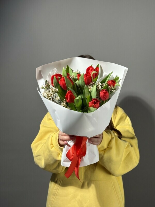 Buket 8 Marta 7, standart