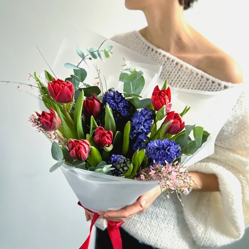 Privet iz Vesni, standart