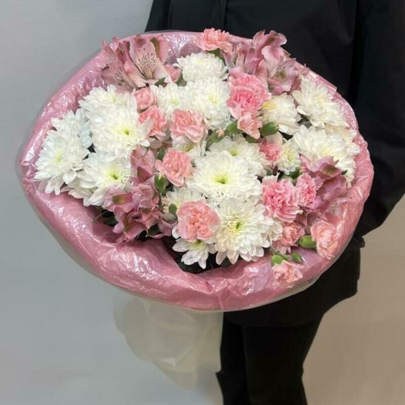 Букет кустовая хризантема, кустовой диантус и альстромерия , премиум