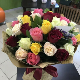 25 роз Эквадор микс 50 см