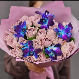 buket s dendrobiumom