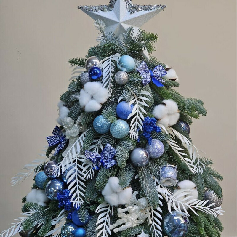ёлка новогодняя в синих цветах, стандартный