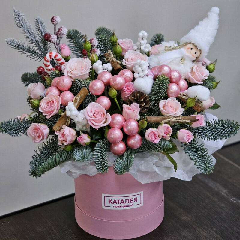 нежная коробка в зимнем оформлении, стандартный