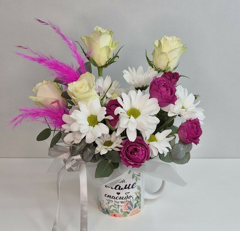 Kruzhka tcvetov Mame, standart