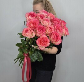 Роза Джумилия 60-70см