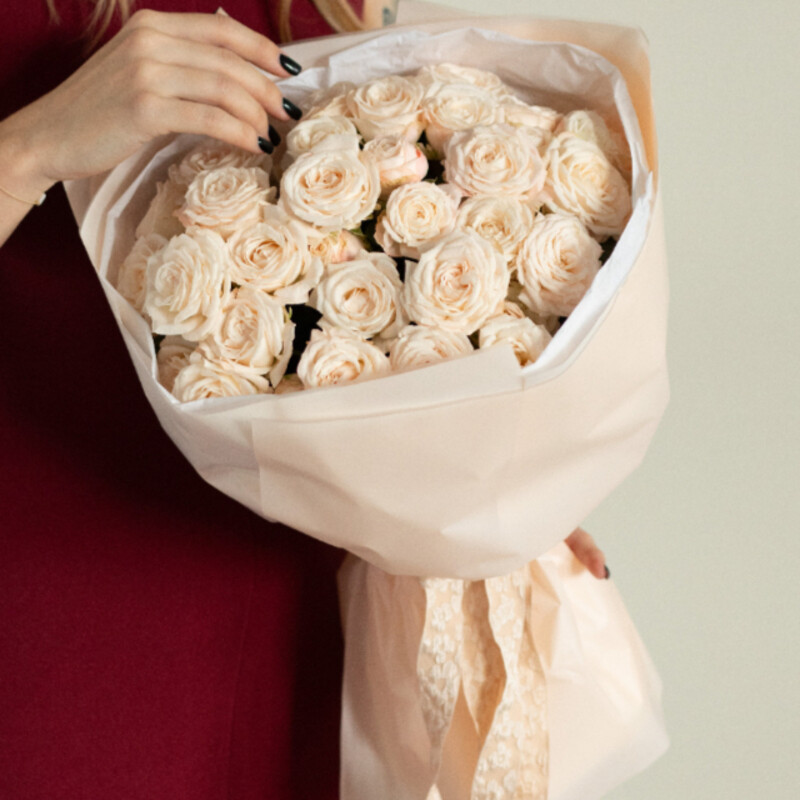 Vkus plombira, monobuket pionovidnih roz