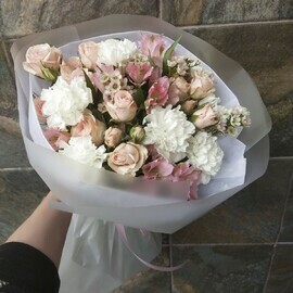 TCvetochnaya Feeriya