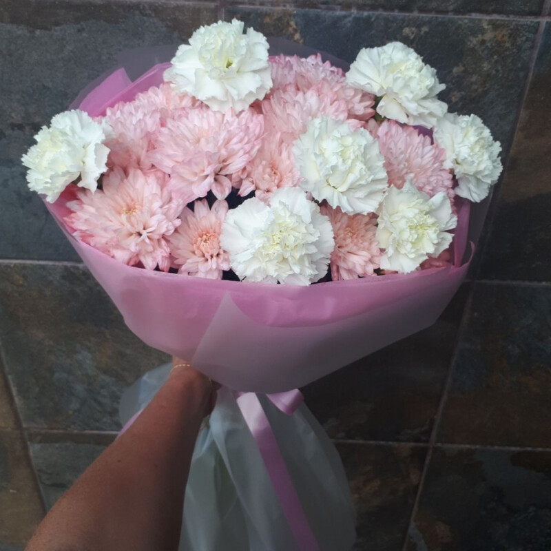 Duo hrizantemi s diantusami, standart