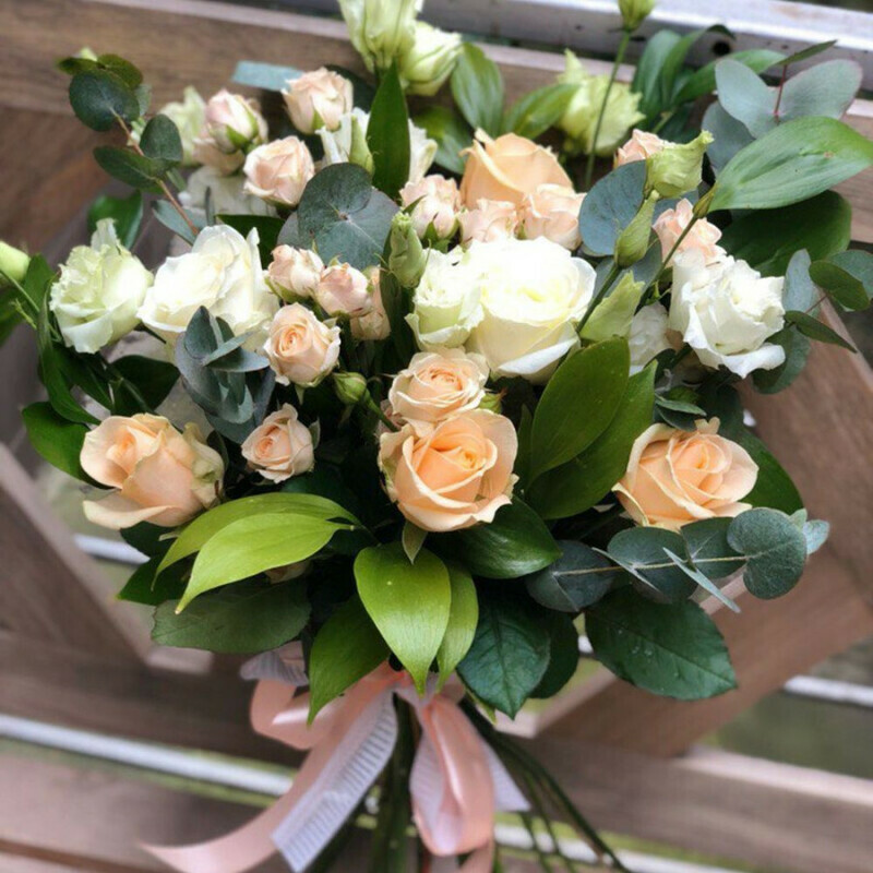 Tenderness of petals, standart