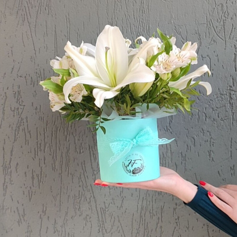 Лилии, стандартный