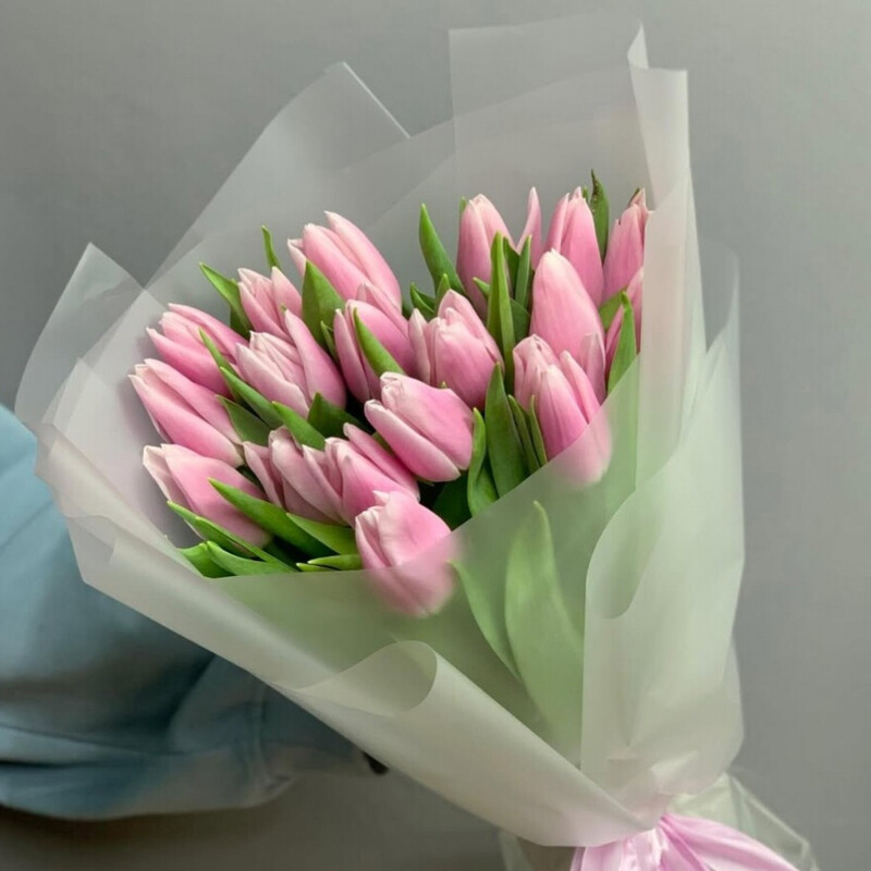 15 розовых тюльпанов, букет тюльпанов