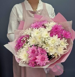 Buket hrizantem "Rozovij pesok"
