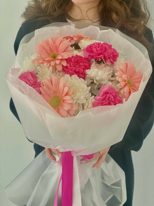 Авторский букет с герберой, уменьшенный