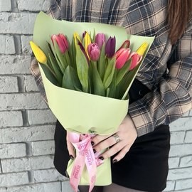 Букет из 15 тюльпанов "Соблазн"