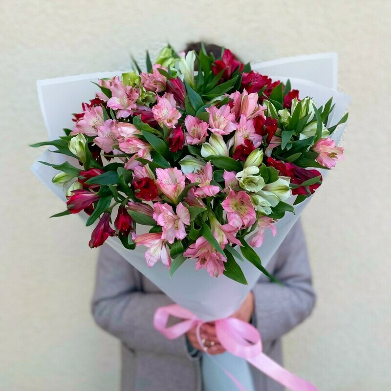 19 yarkih al_stromerij, 19 yarkih al_stromerij