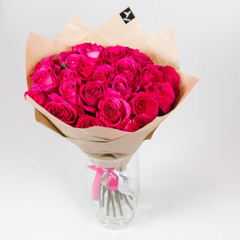 25 голландских розовых роз 60 см, роза