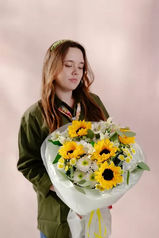 Sunny bouquet , premium