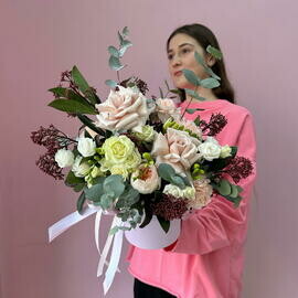 TCveti v korobke «Lesnoj ugolok» s interesnimi tcvetami