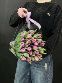 Букет из 25 тюльпанов 