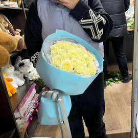 букет из белых роз