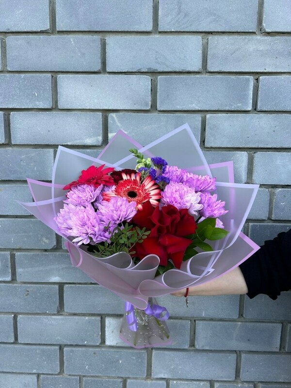 Buket Siyayushaya lyubov_, standart