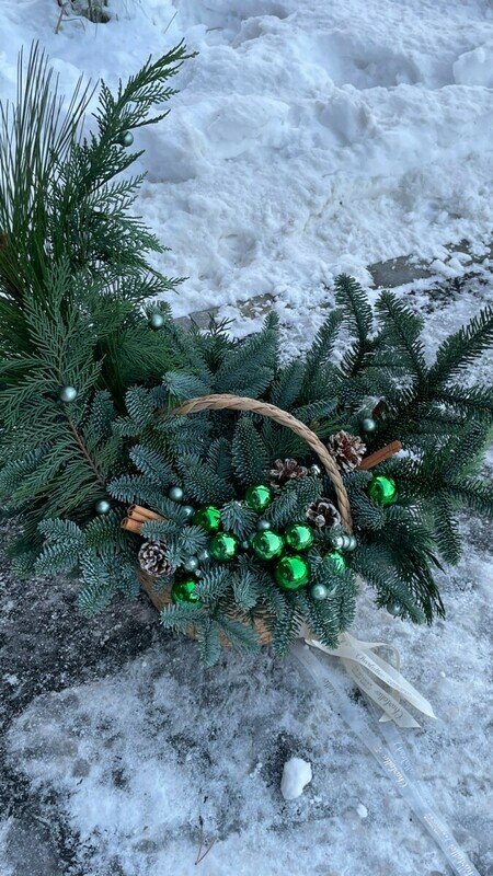 Рождественская композиция в мягком кашпо, премиум