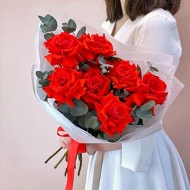  Красные французские розы