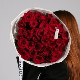 Buket iz 35 krasnih roz