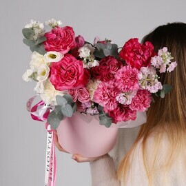 Оригинальная композиция в коробочке