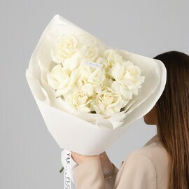 Belie frantcuzskie rozi 9 sht