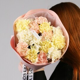 Sortovie diantusi nezhnij buket