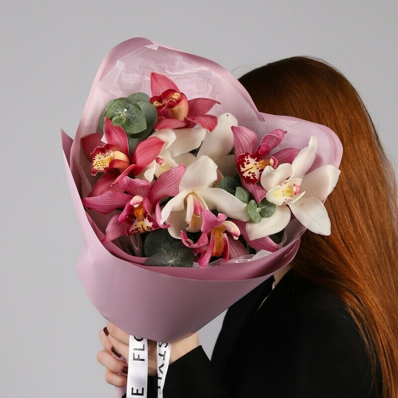 Buket iz orhidei TCimbidium, buket iz orhidei tcimbidium