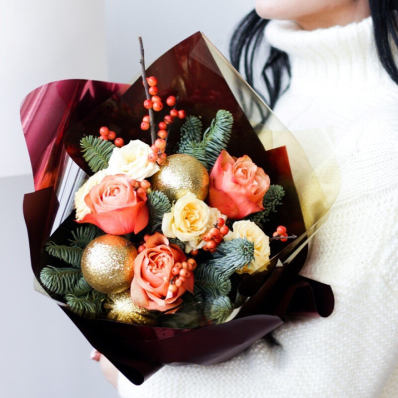 Bright bouquet with a Christmas tree, standart