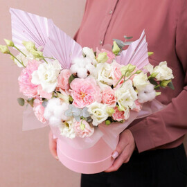 Цветы в коробке Adele