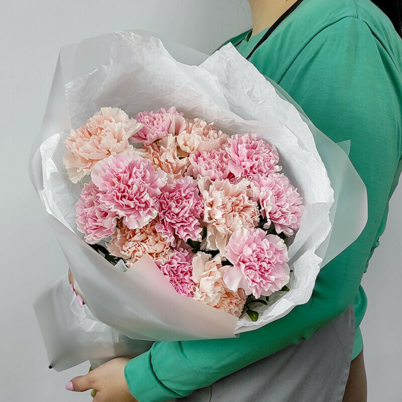 Duo bouquet of delicate dianthus Fano, standart