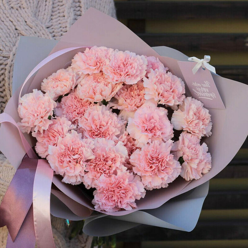 Carnations bouquet pink Mei, standart